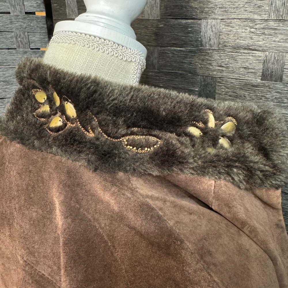 David Rodriguez Fleur Crop Brown Suede Women's Jacket with Fur embroidered trim - Picture 4 of 5
